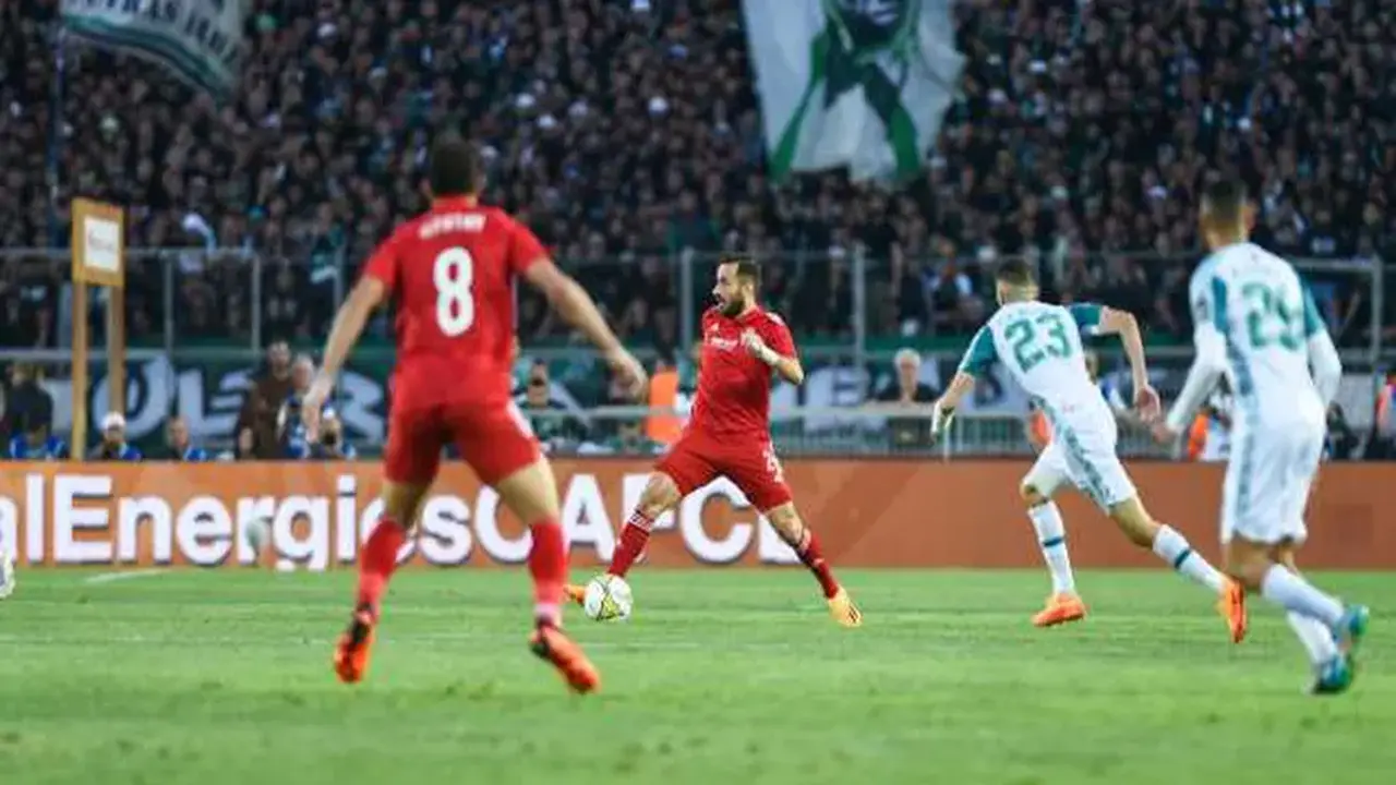 صفقة الأهلي الجديدة تثير خلافات بين الأندية المغربية وتعيد جدل الانتقالات